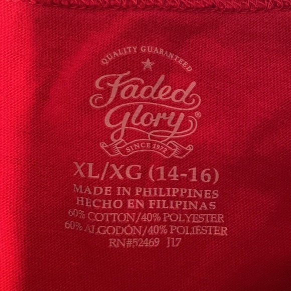Red long sleeve shirt - Picture 2 of 2